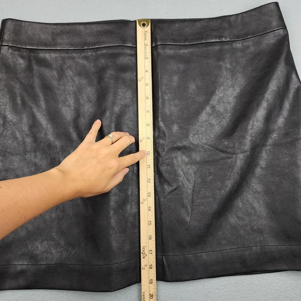 J.Crew Skirt Womens 20 Black Faux Leather Mini Pencil Lined Zip Back Casual